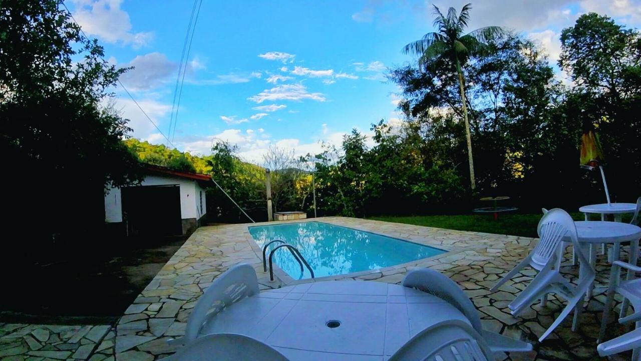 Pousada Alto do Morro Monteiro Lobato Exterior foto